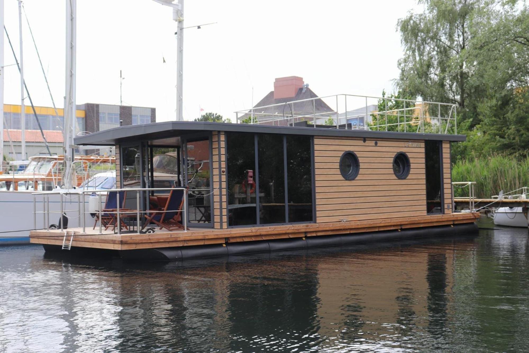 Houseboat Leni Flensburg Hotel Exterior photo