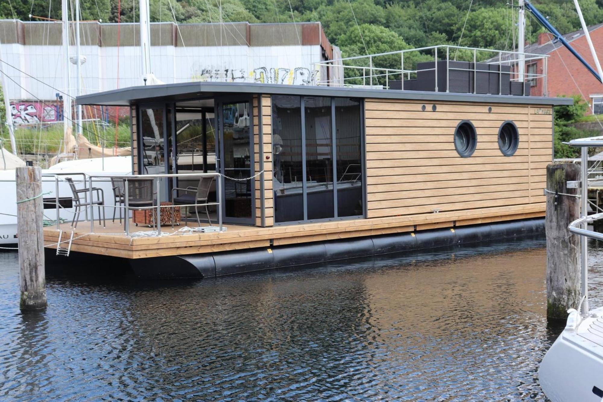 Houseboat Leni Flensburg Hotel Exterior photo